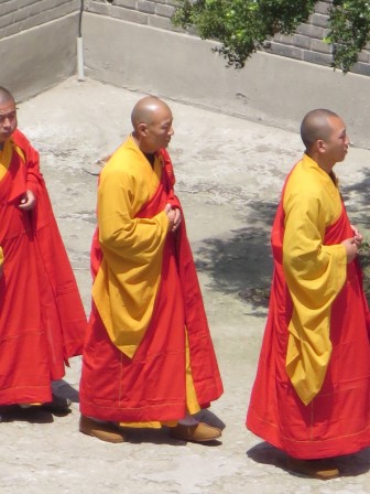 Robes des moines