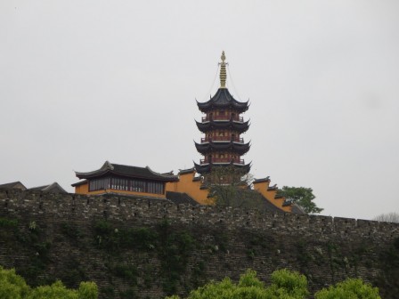 Temple et murailles